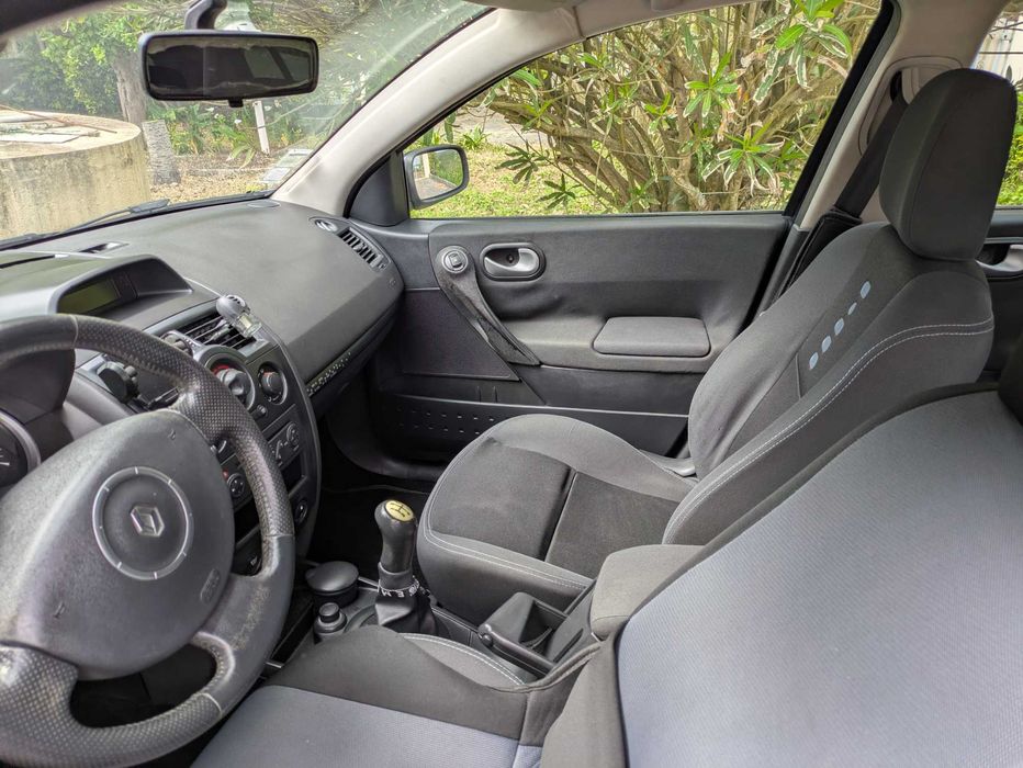 Renault Mégane II 1.5 dCi Extreme (86 cv)