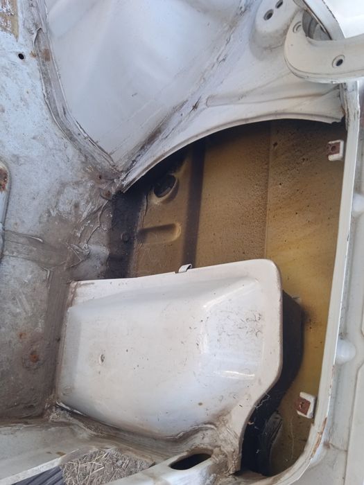 ВАЗ 21099. Крыло правое отличное 1200 грн.