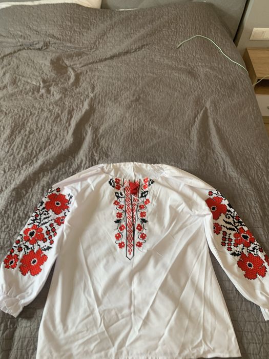 Вишиванка жіноча