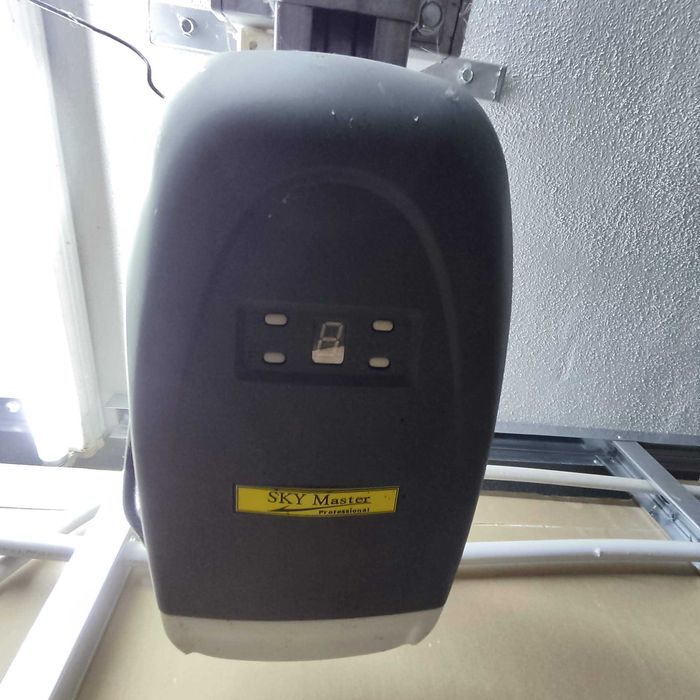 Portão automático de garagem