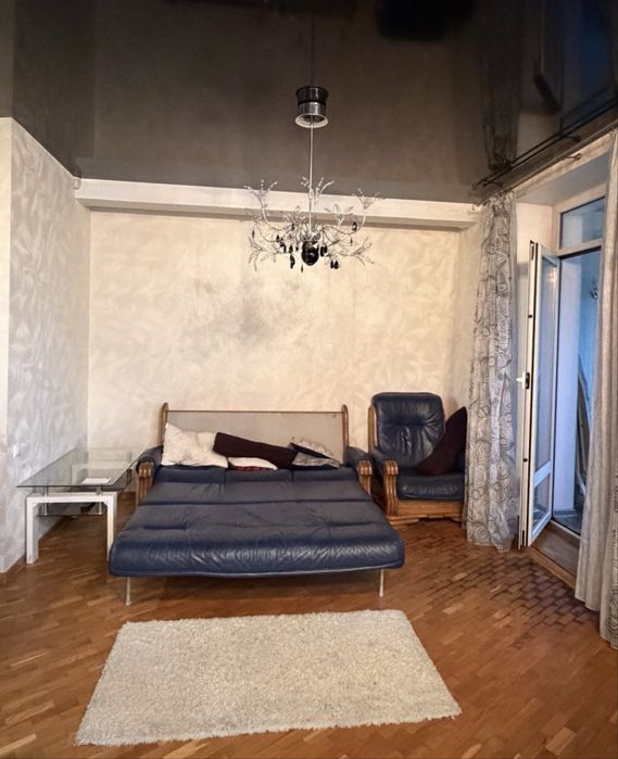 Сдается 2-х комн. кв. в центре