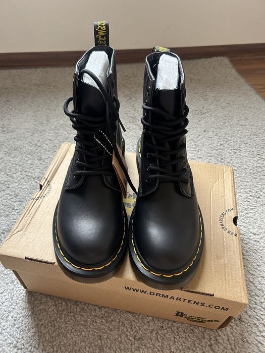 Czarny buty glane Dr. Martens