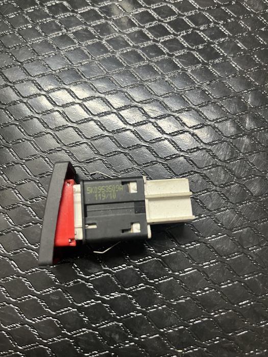 Botao 4 piscas VW golf