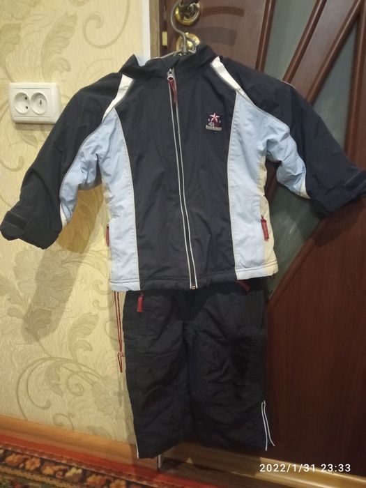 Продам детский костюм