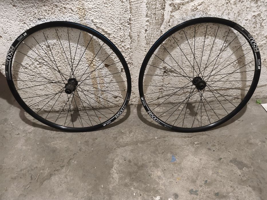 Koła dt swiss r500db