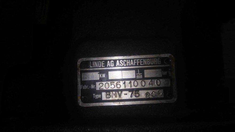 Автовышка USA Versalift Гидромотор Маслонасос