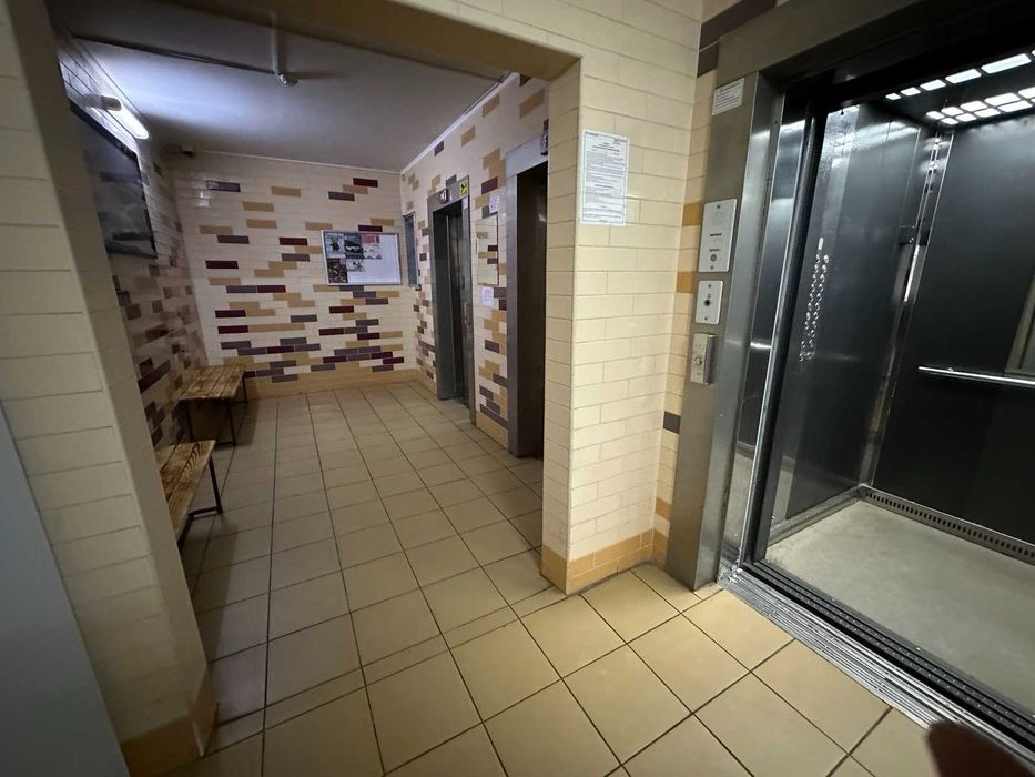 Продаж 3-кімнатної квартири біля метро Позняки, ЖК “Патріотика”