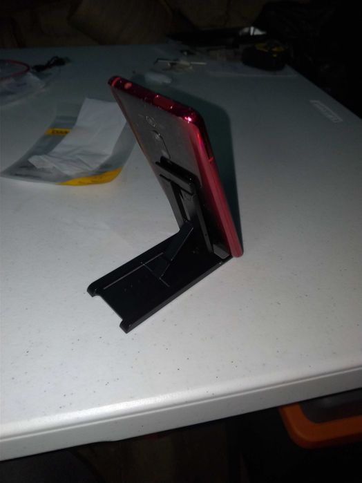 Suporte flexível para smartphone