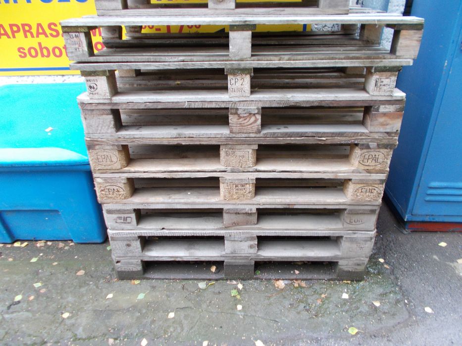 Palety  drewniane  EURO.   120 X 80.  / 7 sztuk. /