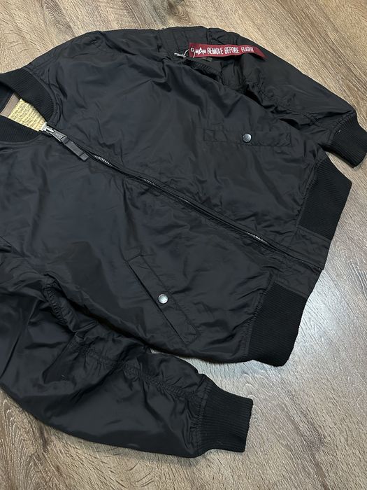 Бомбер Alpha Industries