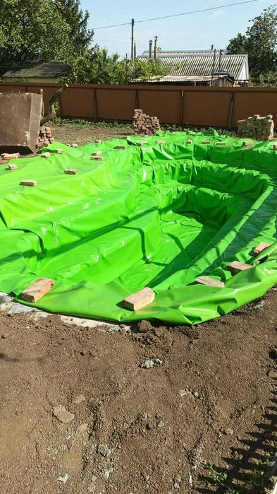 Плівка для штучних водойм