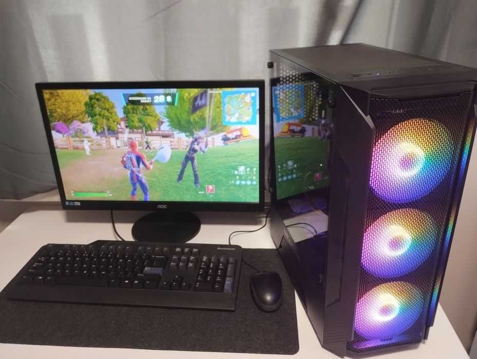 Szybki, zadbany komputer do gier 16GB RAM, SSD + HDD, Radeon