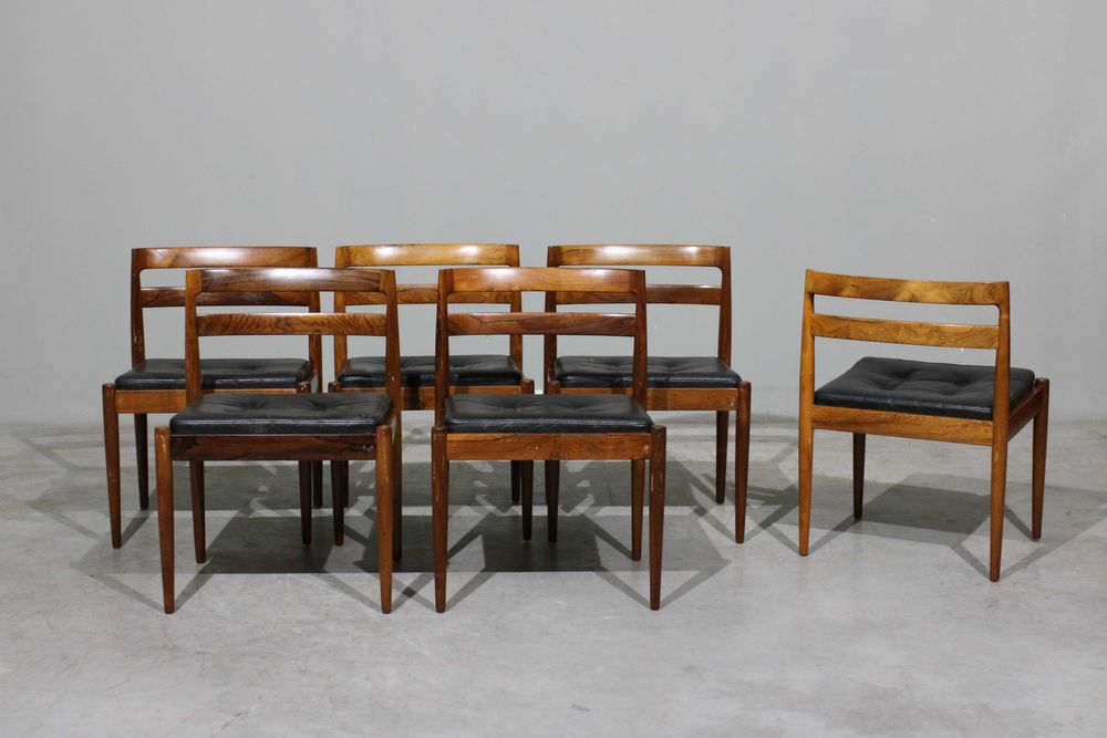 Conjunto de 6 cadeiras Kai Kristiansen modelo 301 em pau santo