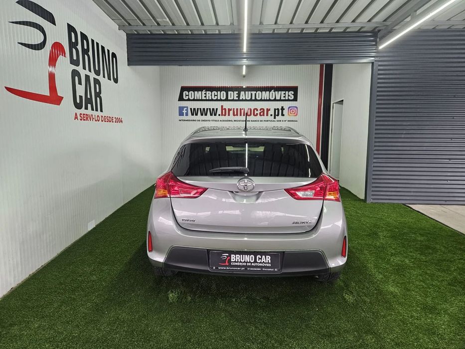 Toyota Auris 1.4 D-4D Edition-S