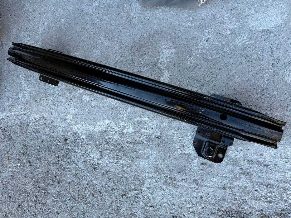 Усилитель бампера Model S підсилювач модел с