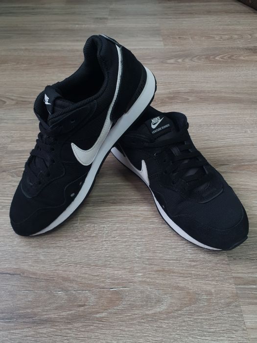 Кросівки Nike Venture Runner | eu 40
