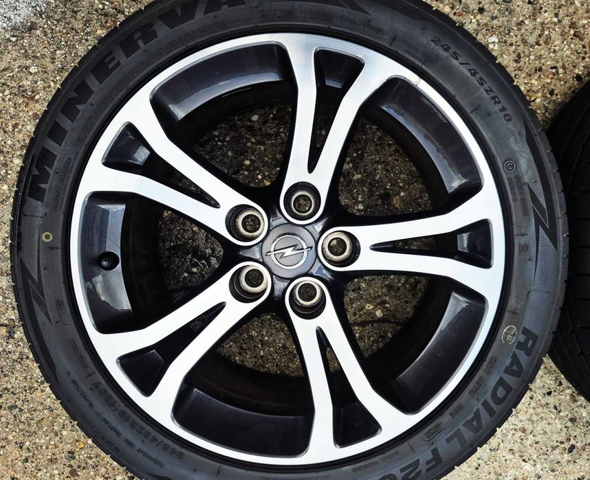 Opel Insignia A OPC  Oryginalne Alufelgi Koła Lato 6,5mm 18 Cali 5x120 ET42 Poler+Grafit