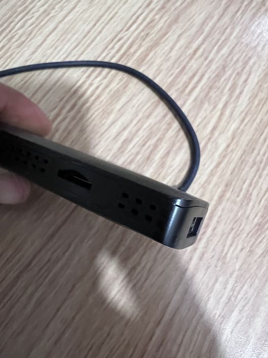 Android TV Stick DOOG DOO8 2GB RAM 32GB ROM + Comando e Cabos