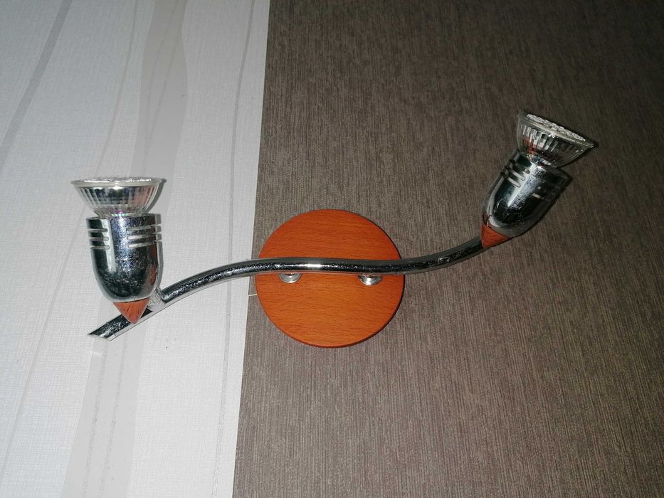 Candeeiros de parede. /usados /