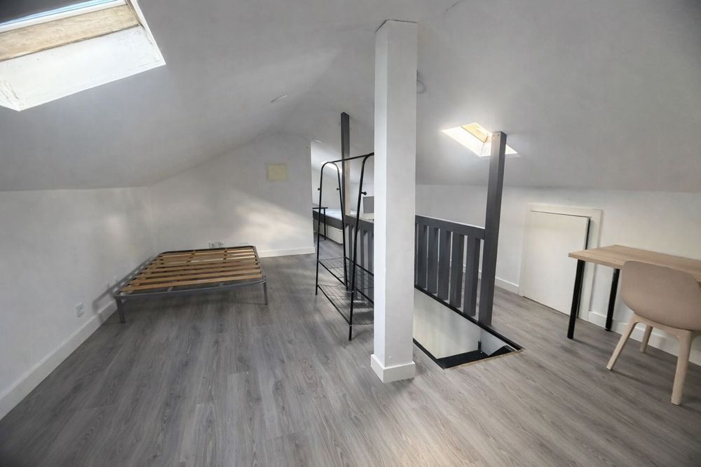 T4 Remodelado | 2 min da Fertagus | Cruz de Pau – Seixal