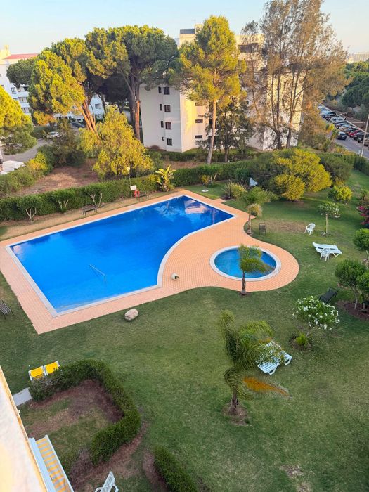 Férias - T2 em Vilamoura com Piscina | Wi-Fi | A 15 min da Marina