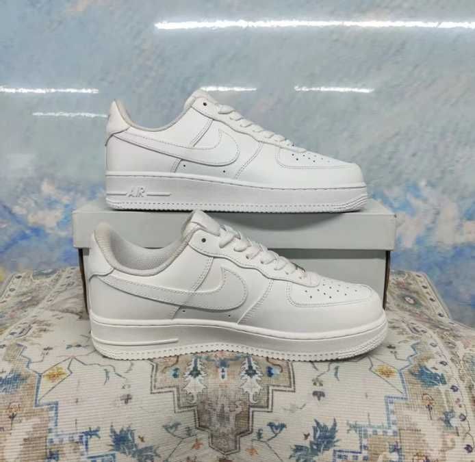 Nowe Nike_Air_Force_1_Low_07_White R.   45