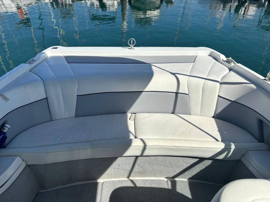 Barco Cobalt Marine 253 | Motor Hp Volvo Penta 5.7 GXi V8