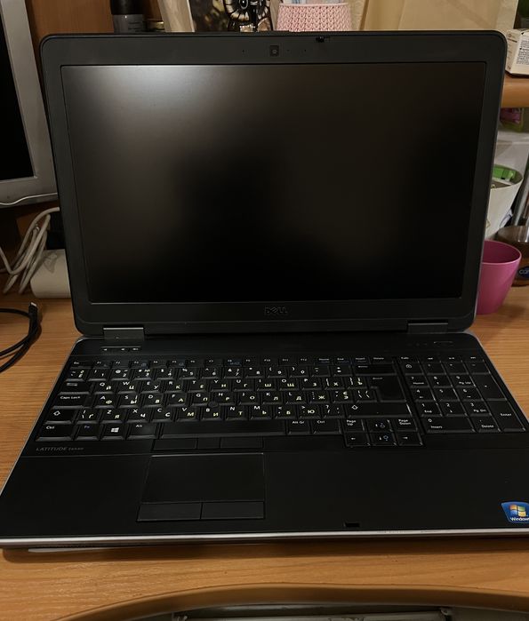 Продам ноутбук dell