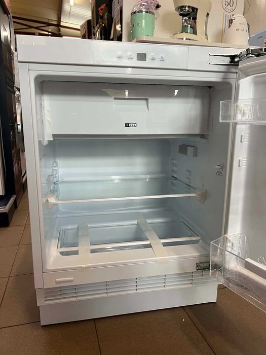 Lodówka do zabudowy podblatowa MPM 121l 81cm wysokości