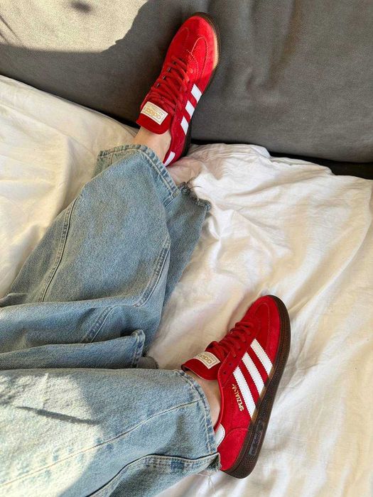 Женские кроссовки Adidas Spezial Handball Red Premium. 36-40