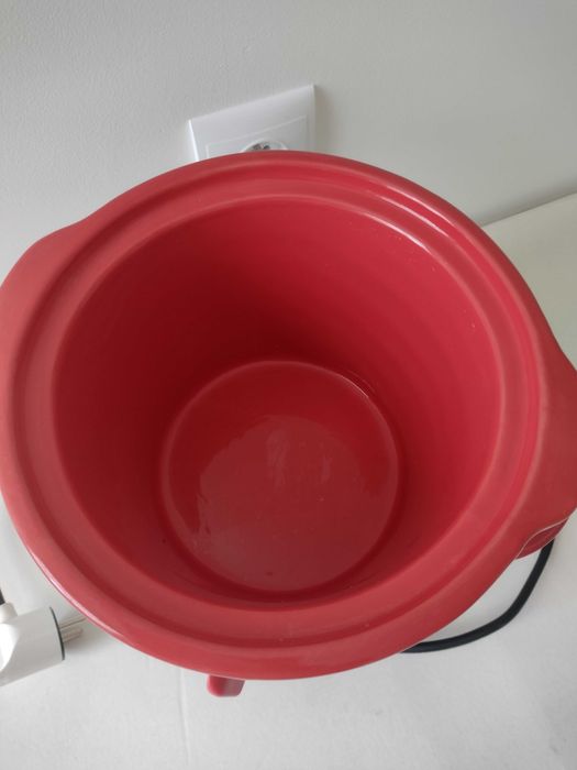 Garnek elektryczny do gotowania ryżu, kaszy. Parowar.