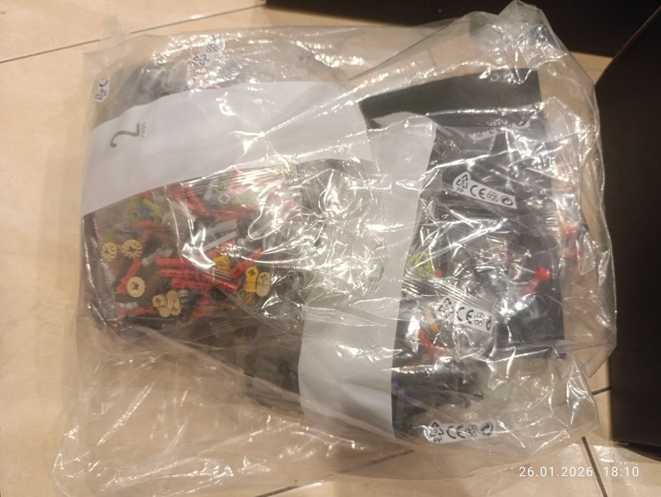 Klocki konstrukcyjne typu LEGO . Lamborghini  Sian FKP 37