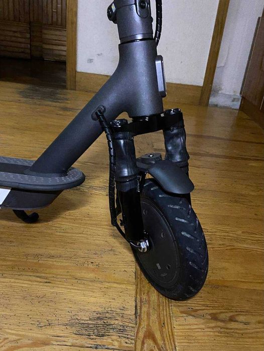 Електросамокат Xiaomi Mi Electric Scooter 1s Black