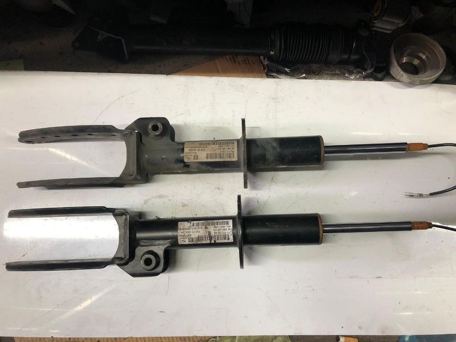 amortyzator 7pk przÓd lewy porsche cayenne vw touareg