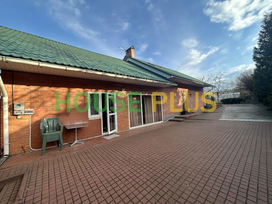 Оренда 2 будинки за ціною одного Віта-Поштова