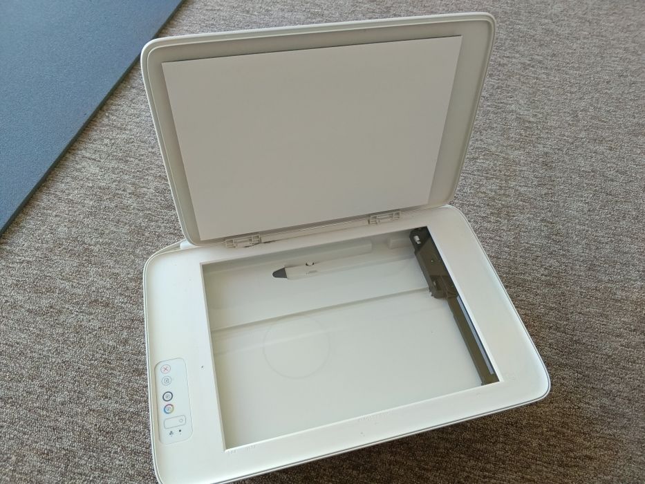 Принтер-сканер HP DeskJet 2140