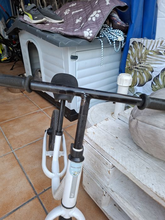 Bicicleta de criança sem pedais