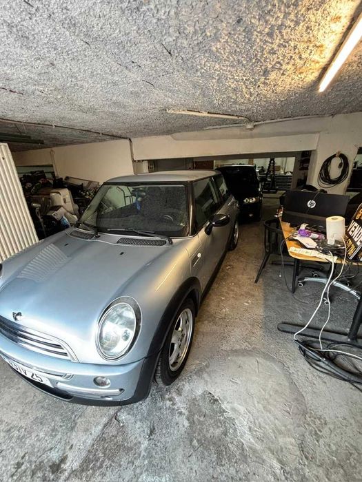 Garage Para varios carros ou como depósito