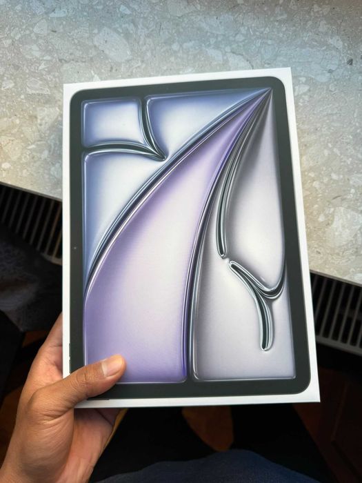 Nowy iPad Air 11" M4 256GB WIFI