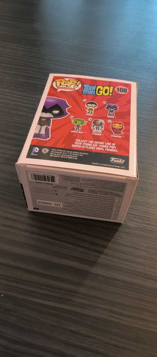 Pop funko Raven glow