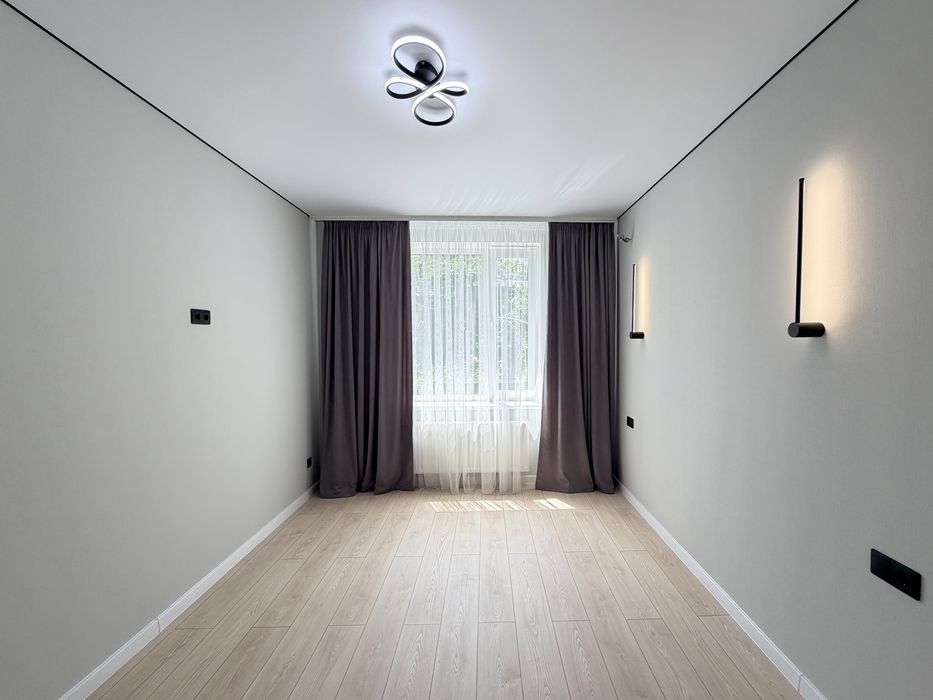 Продаж 2 кімнатної квартири з ремонтом 10 хв до центру