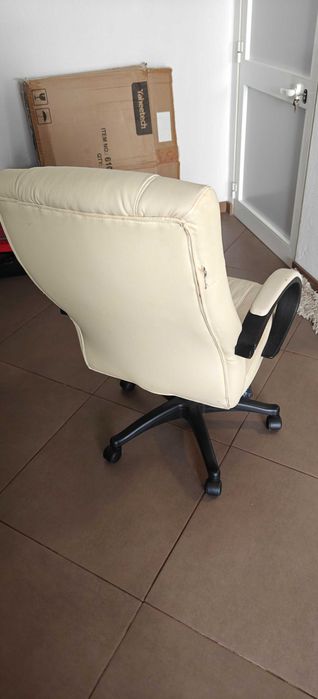 Uma Cadeira de oficina