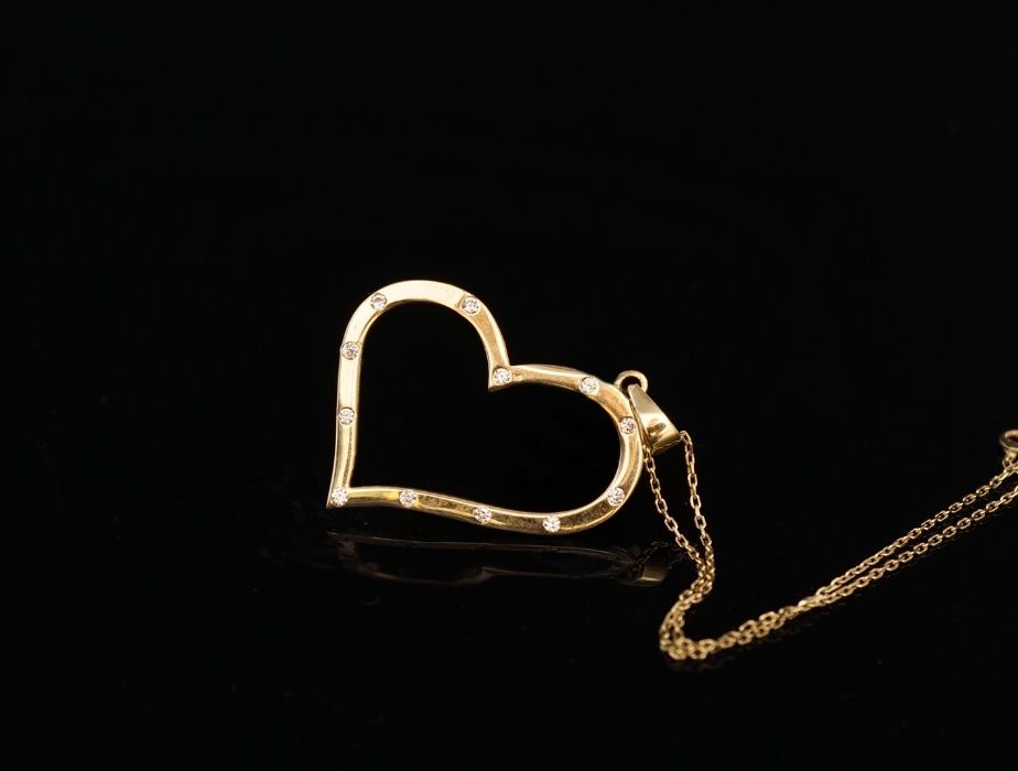 Złoto 585-złota zawieszka Serce z Cyrkoniami.