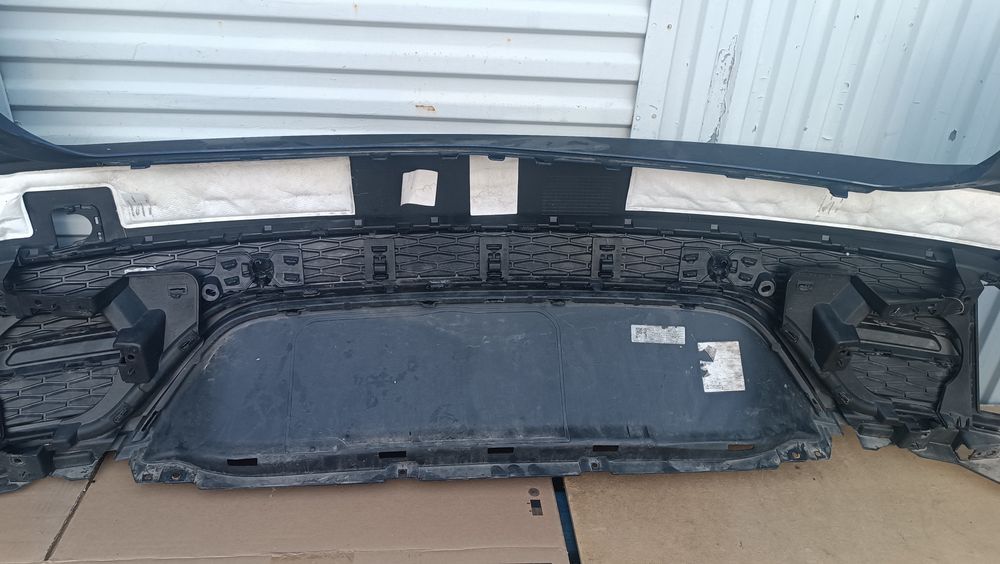 Vendo parachoque de trás jaguar E-Pace ano 2018/19