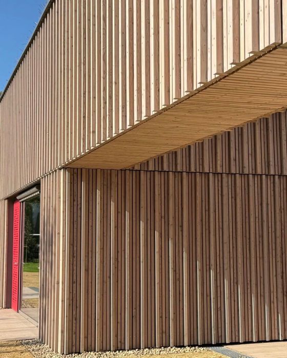 Montaż elewacji wentylowanych.