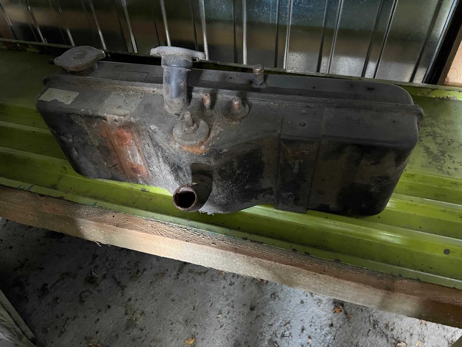 Lexion 420,430 zbiornik wyrównawczy kombajn claas Lexion inne