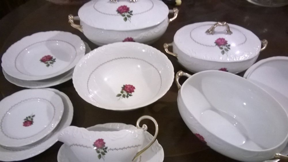 Serviço de Jantar Vista Alegre completo + peças extra NOVO