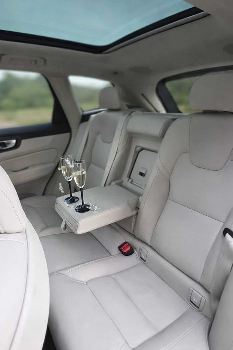 Auto do ślubu Śląsk - elegancki samochód z kierowcą