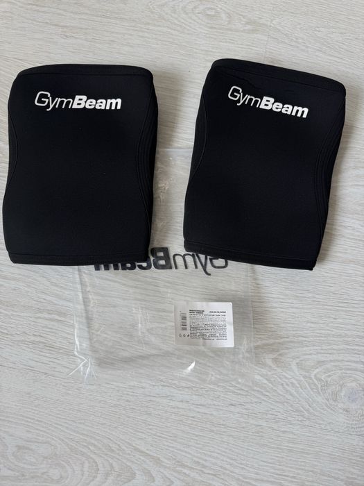 Неопренові наколінники GymBeam Conquer XL