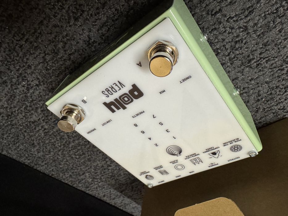 Poly Effects Verbs Reverb mint